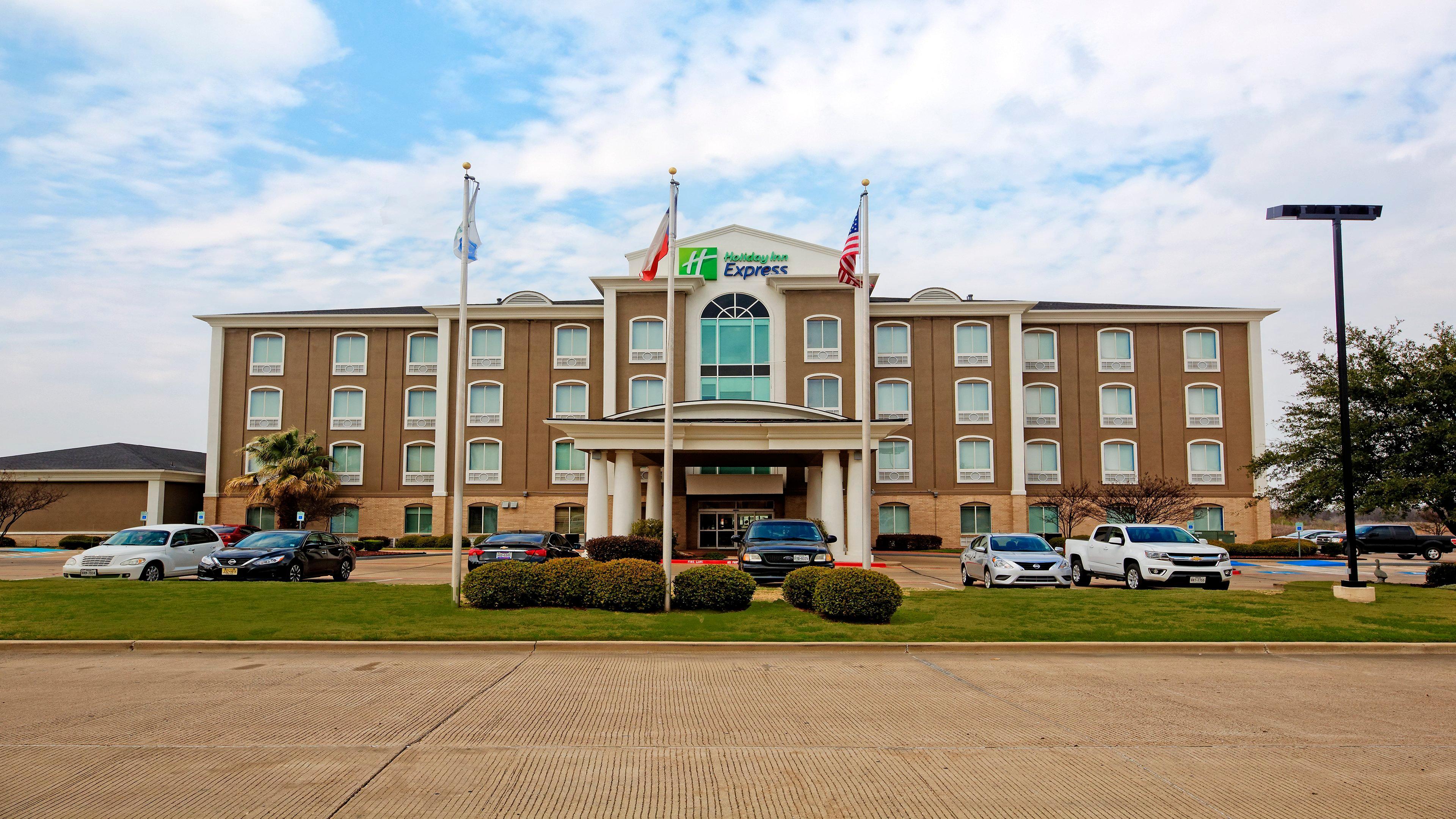 Holiday Inn Express Hotel And Suites Corsicana I-45 By Ihg Екстер'єр фото