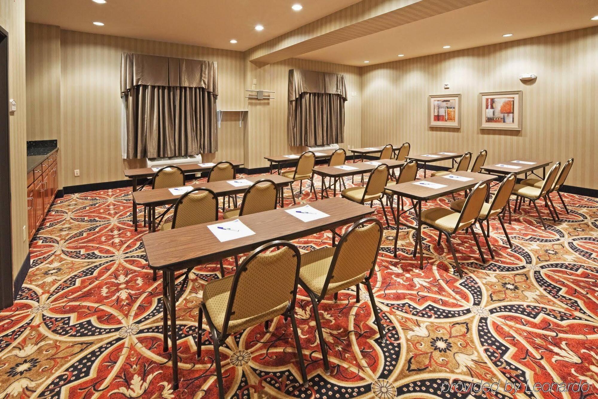 Holiday Inn Express Hotel And Suites Corsicana I-45 By Ihg Екстер'єр фото