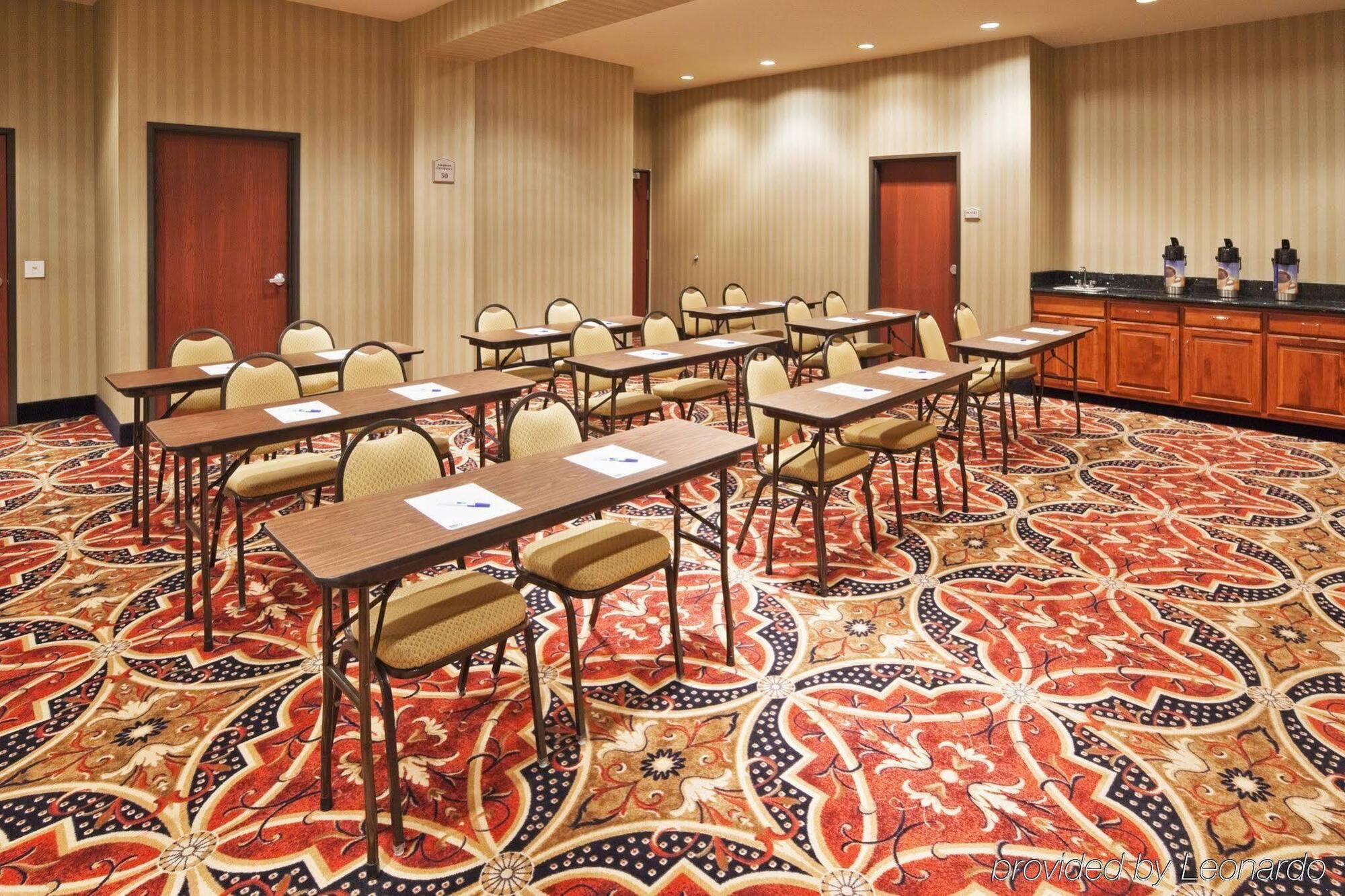 Holiday Inn Express Hotel And Suites Corsicana I-45 By Ihg Екстер'єр фото